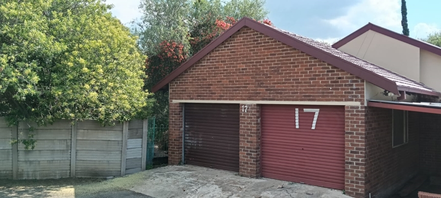 4 Bedroom Property for Sale in Pellissier Free State